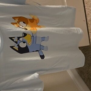 Bluey and Bingo  Short Sleeve Graphic T-Shirt, Size L Nwt